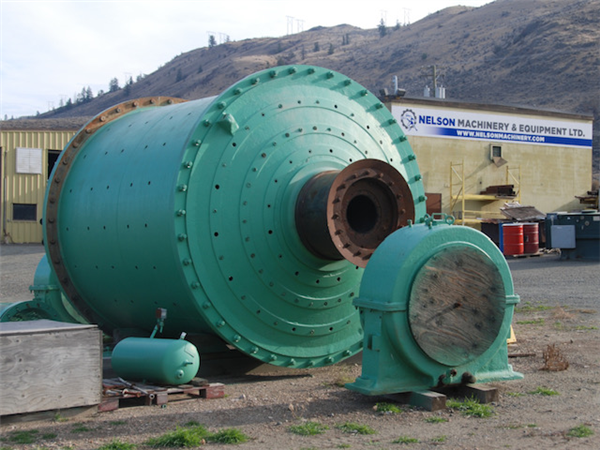 Allis Chalmers 9' X 10' (2.7m X 3m) Ball Mill, 400 Hp)